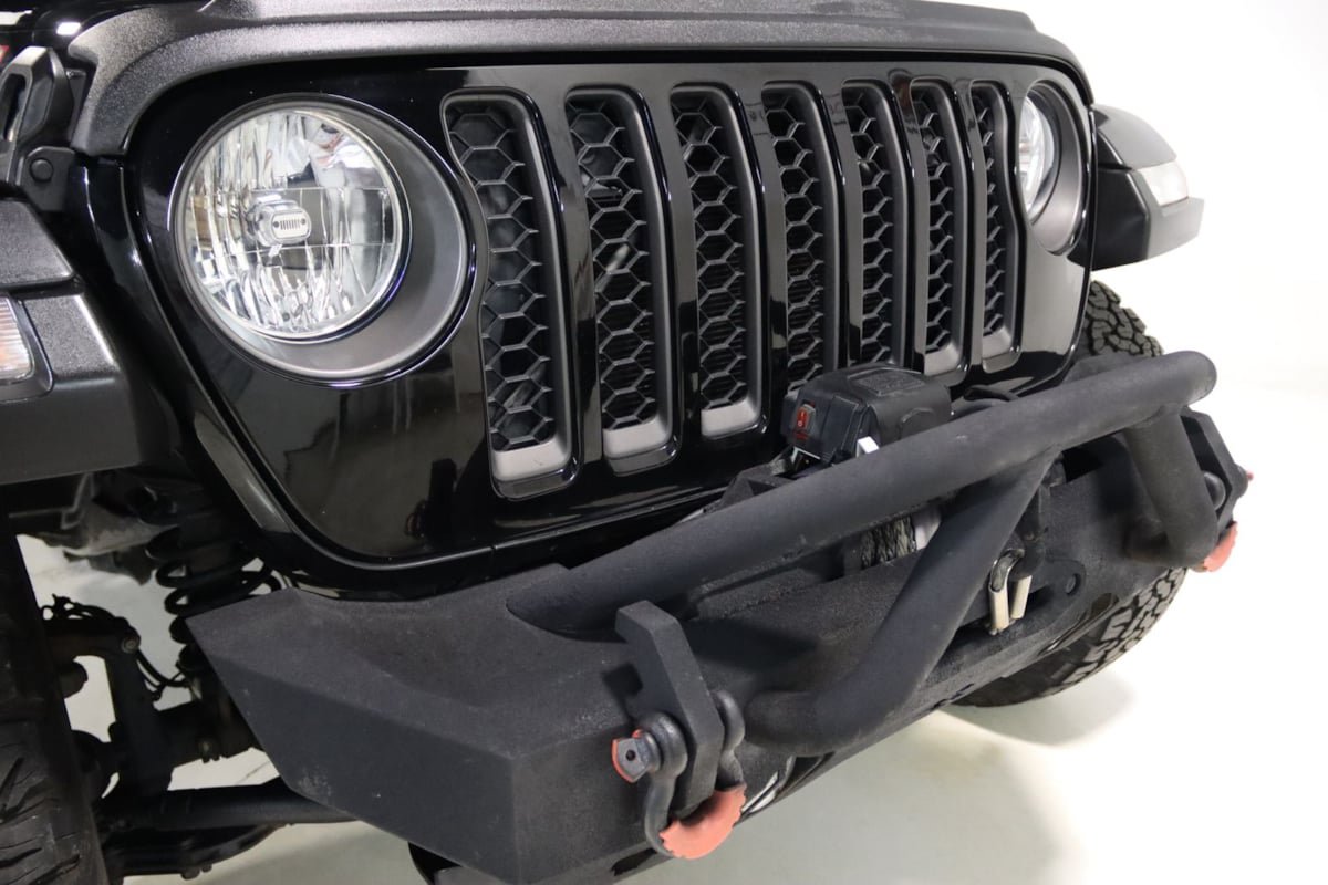 Used 2021 Jeep Gladiator Rubicon w/ Dual Top Group AWD/4WD image 37