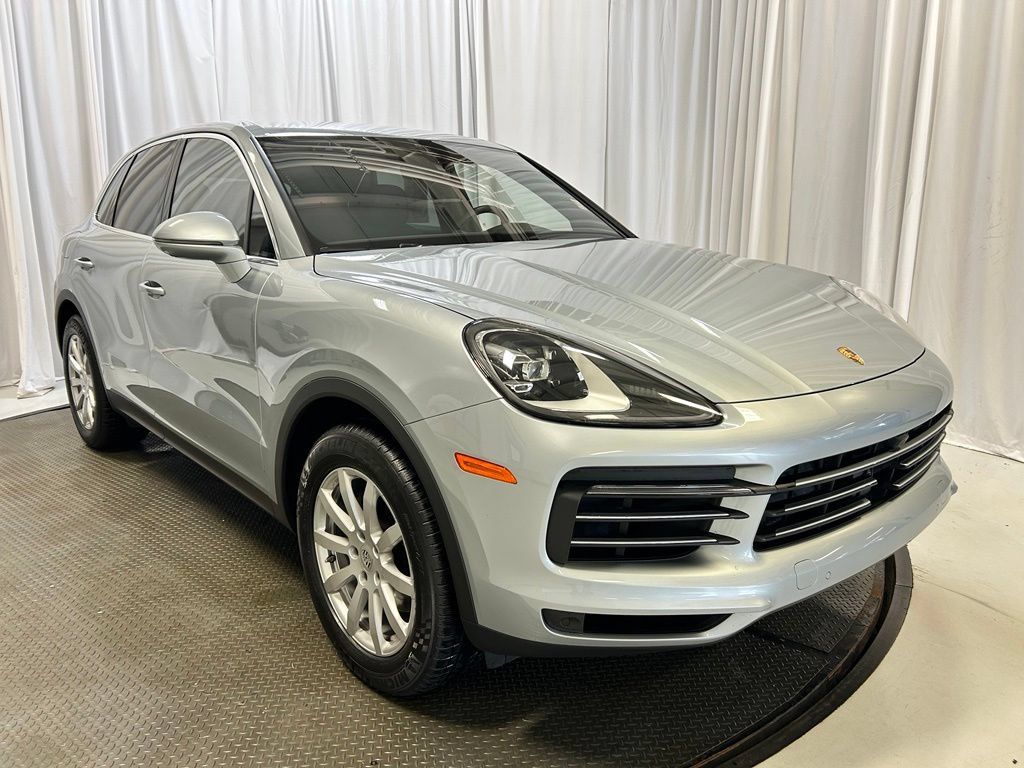Certified 2020 Porsche Cayenne AWD/4WD image 32