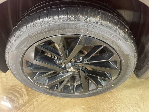 Used 2023 Mitsubishi Outlander SE Black Edition image 10