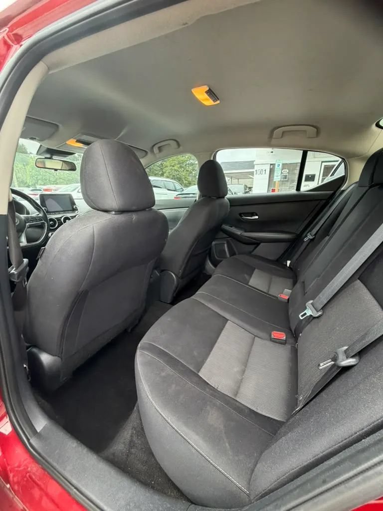 Used 2021 Nissan Sentra SV FWD image 16