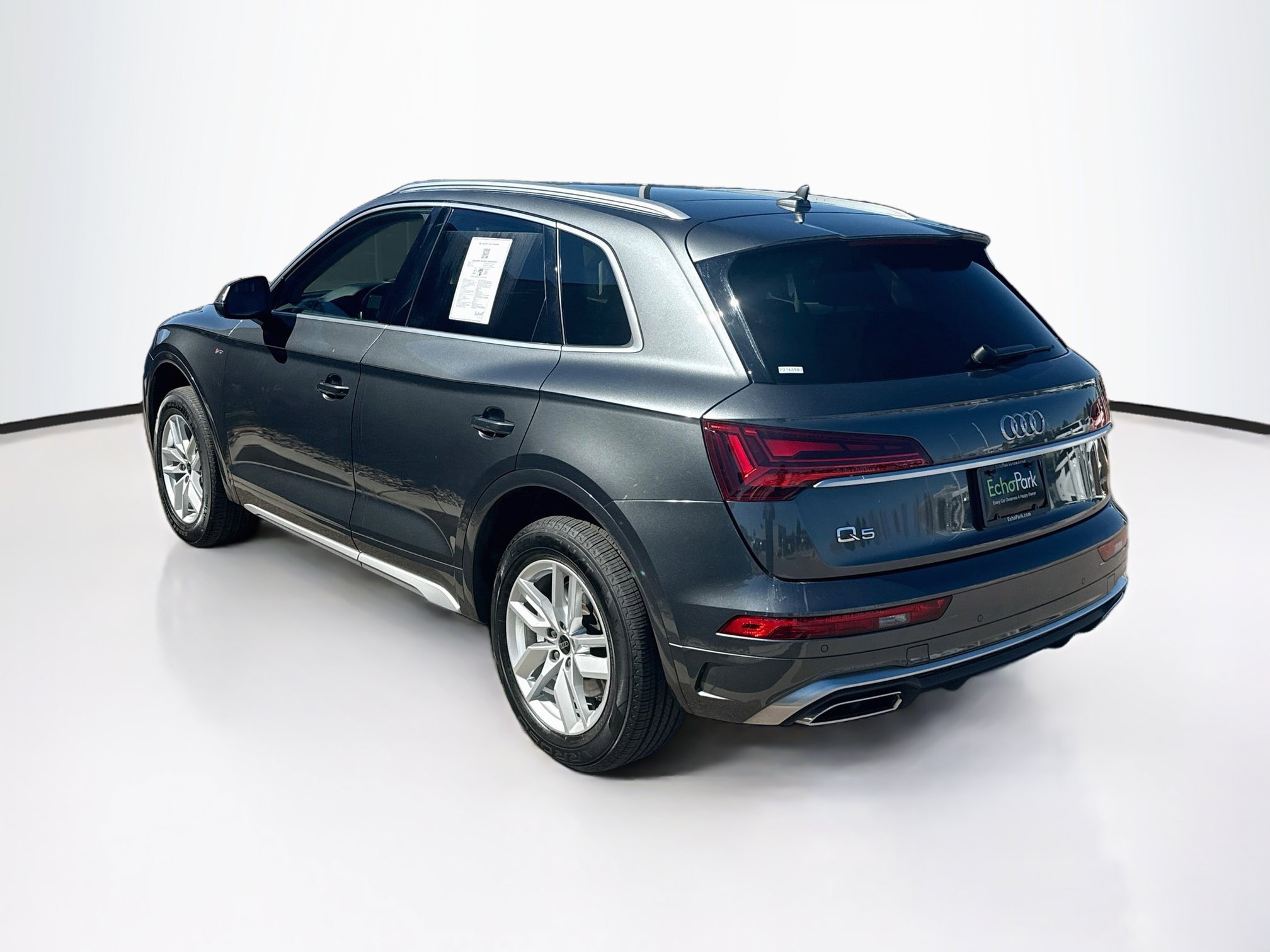 Used 2023 Audi Q5 2.0T Premium w/ Convenience Package AWD/4WD image 5