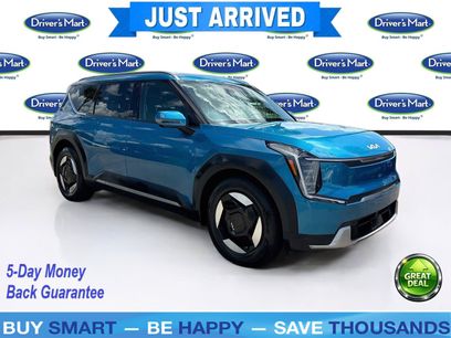 Used 2024 Kia EV9 Wind