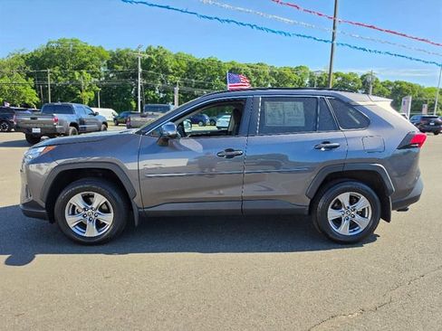 Used 2024 Toyota RAV4 XLE w/ Weather Package AWD/4WD image 4