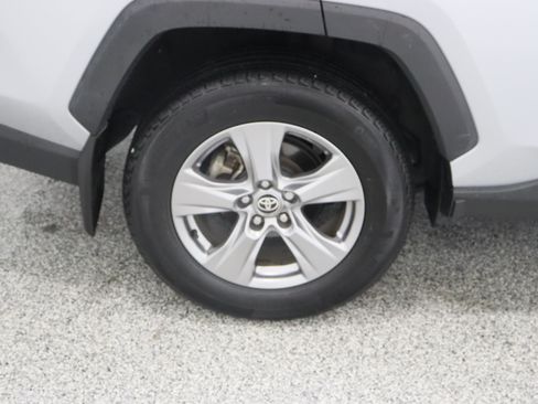 Used 2024 Toyota RAV4 XLE w/ Convenience Package AWD/4WD image 6