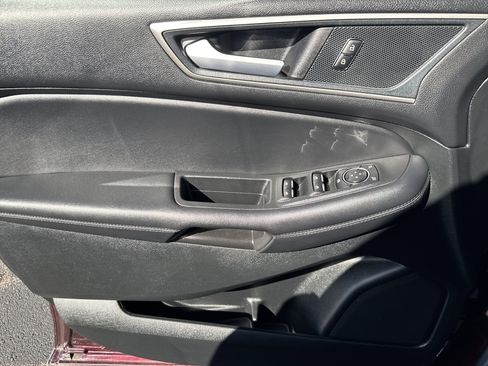 Used 2024 Ford Edge SEL AWD/4WD image 14