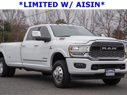 Used 2023 RAM 3500 Limited image 1