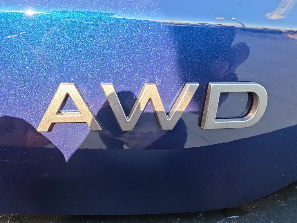 New 2027 Nissan Kicks SR AWD/4WD image 38