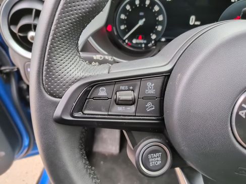 Used 2024 Alfa Romeo Stelvio Veloce AWD/4WD image 26