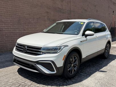 Used 2023 Volkswagen Tiguan SE