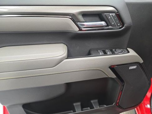 New 2026 Chevrolet Silverado 1500 ZR2 w/ LPO, Dark Essentials Package image 18