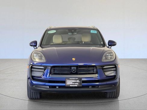 Certified 2025 Porsche Macan S AWD/4WD image 11