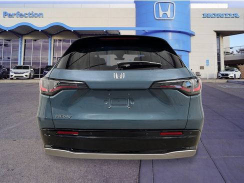 New 2026 Honda HR-V EX-L image 4