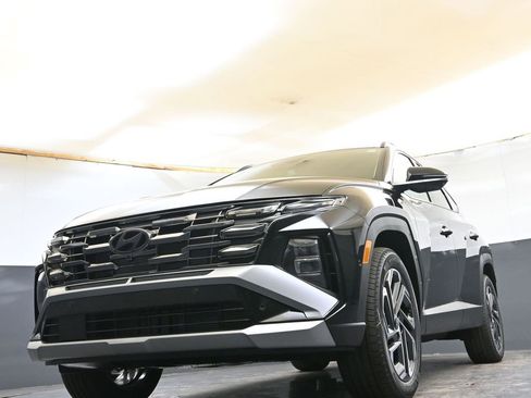 New 2026 Hyundai Tucson Limited image 39