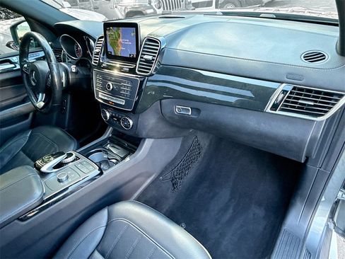 Used 2018 Mercedes-Benz GLS 450 GLS 450 w/ Premium Package image 34