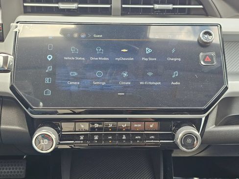 New 2027 Chevrolet Bolt LT w/ Comfort Package FWD image 28