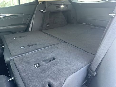 Used 2023 Buick Envision Essence image 47