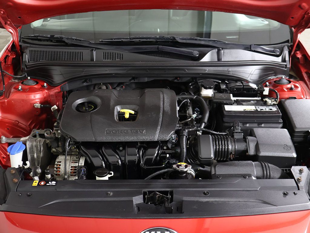 Used 2019 Kia Forte LXS FWD image 17