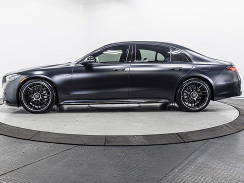 Used 2025 Mercedes-Benz S 63 AMG S image 4