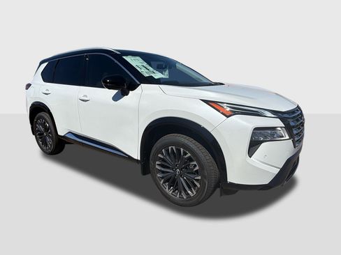 New 2026 Nissan Rogue Platinum w/ Platinum Premium Package image 8