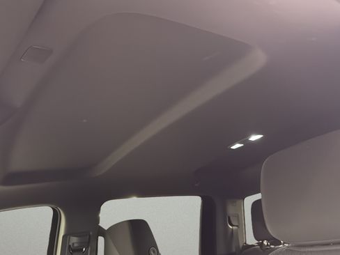 Used 2025 Chevrolet Silverado 2500 LT w/ All Star Edition AWD/4WD image 12