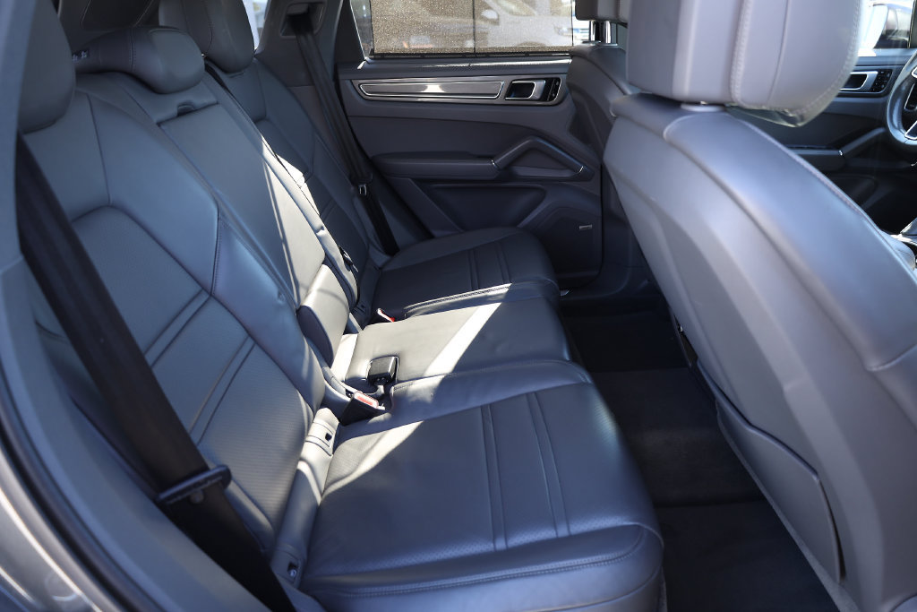 Used 2020 Porsche Cayenne E-Hybrid AWD/4WD image 20