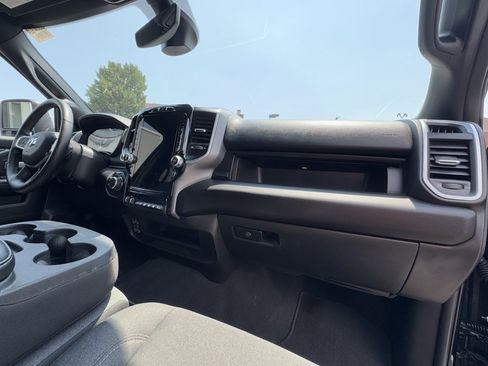 Used 2025 RAM 2500 Laramie w/ Night Edition image 21