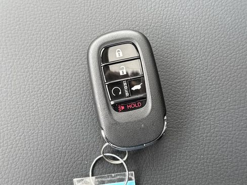 Used 2026 Honda Pilot Black Edition image 34