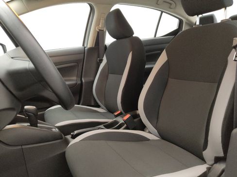 Used 2025 Nissan Versa S w/ Trunk Package image 17