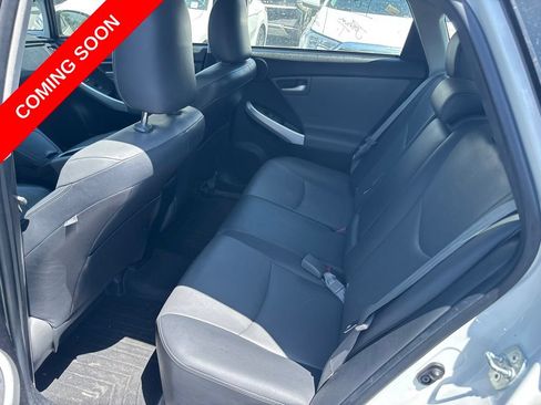 Used 2015 Toyota Prius Five FWD image 11