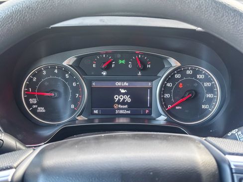 Used 2025 Chevrolet Blazer LT FWD image 28