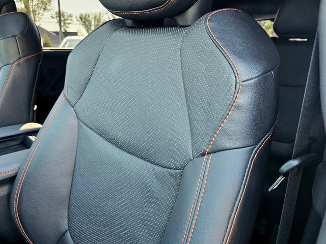 Used 2024 Toyota Sienna XSE w/ XSE Premium Package FWD image 21