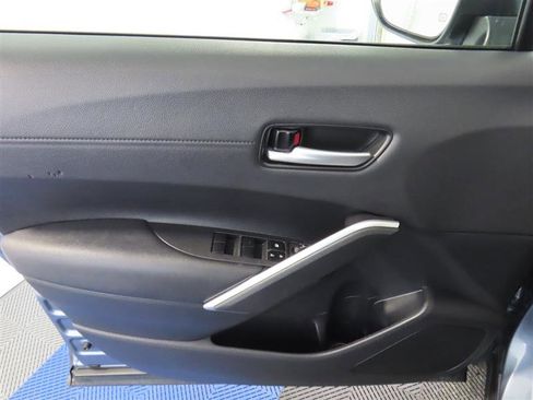 Used 2024 Toyota Corolla Cross AWD Hybrid image 16