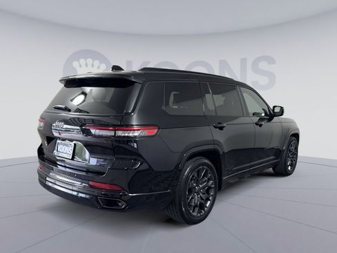 Used 2023 Jeep Grand Cherokee L Summit w/ High Altitude Package AWD/4WD image 7
