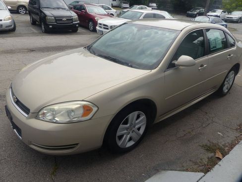 Used 2010 Chevrolet Impala LS FWD image 30