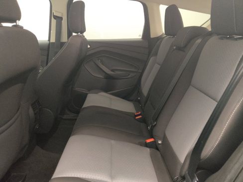 Used 2018 Ford Escape SE w/ SE Sync 3 Package FWD image 18