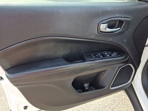 Used 2020 Jeep Compass Latitude w/ Popular Equipment Group image 22