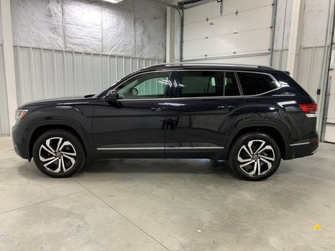 Used 2021 Volkswagen Atlas SEL Premium AWD/4WD image 4