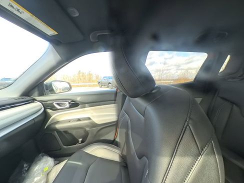 New 2026 Jeep Compass Limited image 26