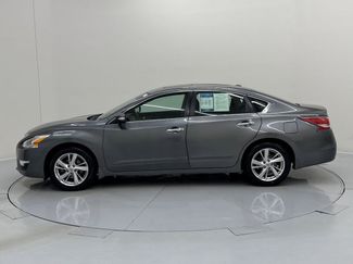 Used 2014 Nissan Altima 2.5 SL w/ Moonroof Package video 2