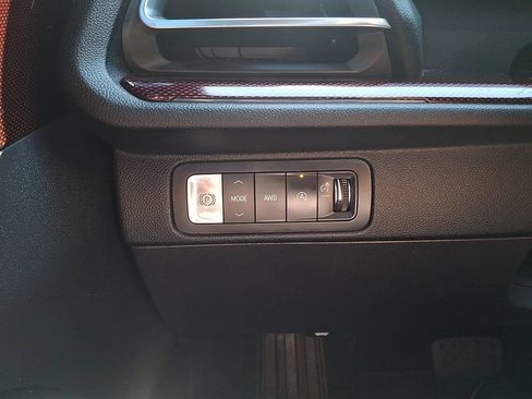 Used 2024 Chevrolet Traverse Z71 w/ Enhanced Driving Package AWD/4WD image 28