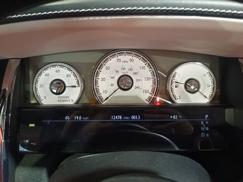 Used 2018 Rolls-Royce Dawn image 16