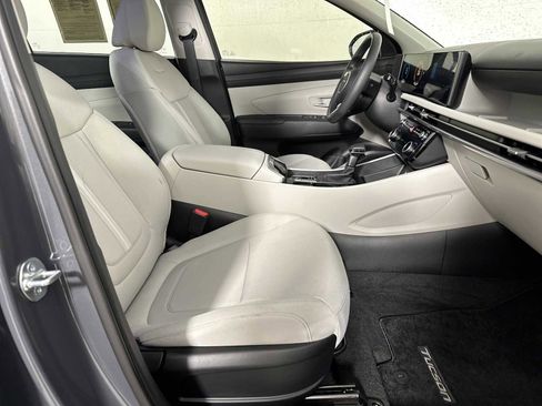 Certified 2025 Hyundai Tucson SEL FWD image 28