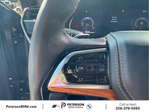 Used 2023 Jeep Grand Cherokee L Summit AWD/4WD image 37
