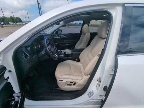 Used 2023 MAZDA CX-9 Touring Plus AWD/4WD image 13