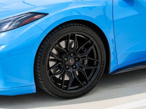 Used 2025 Chevrolet Corvette Z06 w/ Battery Protection Package image 32