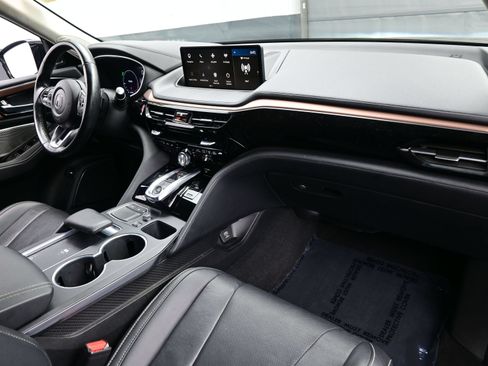 Used 2022 Acura MDX FWD w/ Technology Package image 18