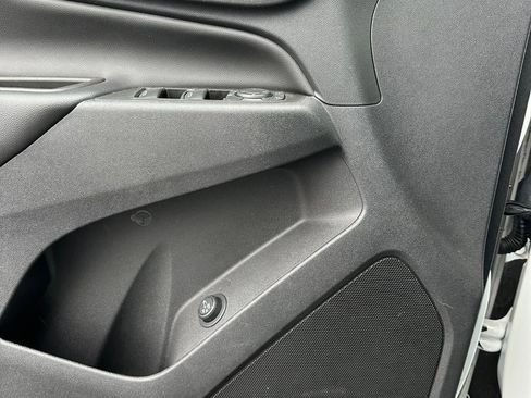 Used 2020 Chevrolet Equinox LT image 13