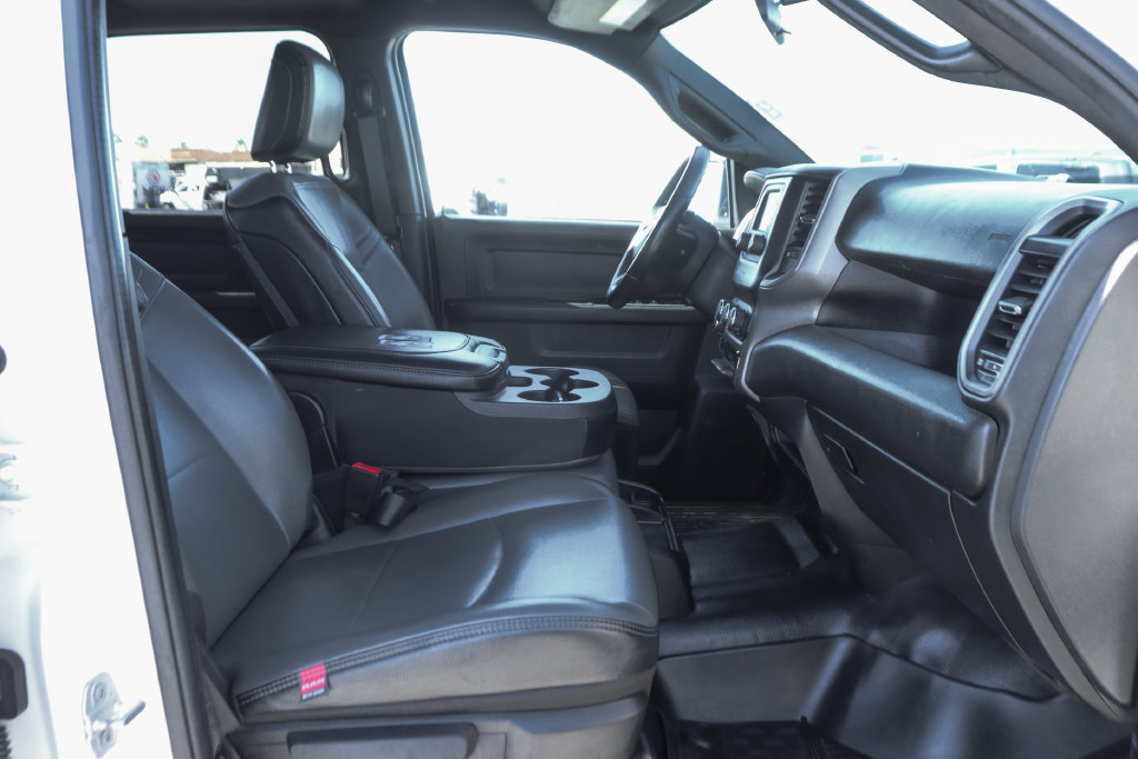 Used 2022 RAM 2500 Tradesman RWD image 39