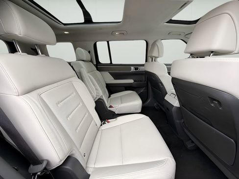 Used 2025 Hyundai Santa Fe Calligraphy image 20