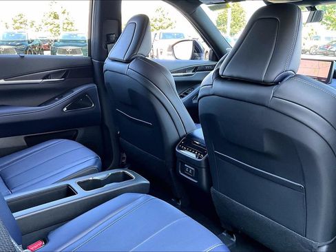 Certified 2026 INFINITI QX60 Sport w/ Dark Cargo Package AWD/4WD image 29